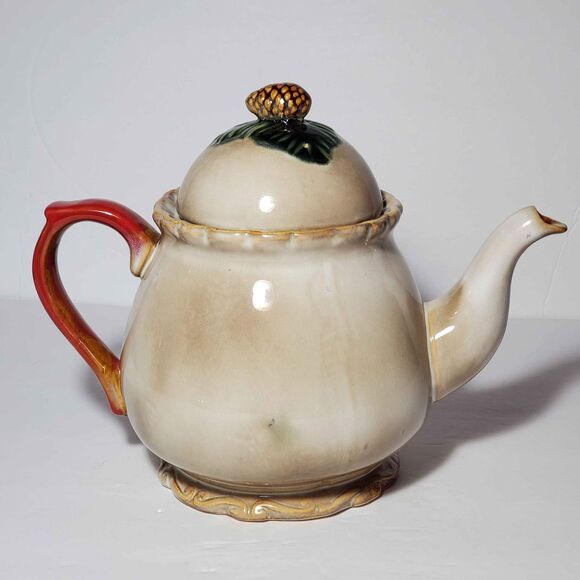 Red Cardinal Teapot Christmas Holiday Remembrance - Picture 6 of 10